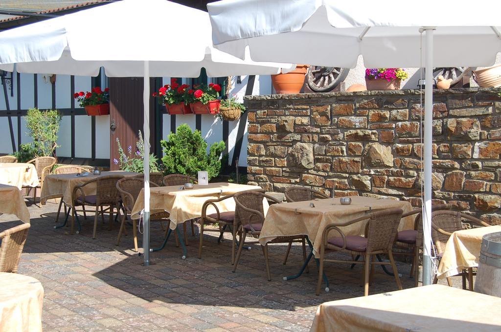 Landgasthaus Pfahl Wershofen Esterno foto