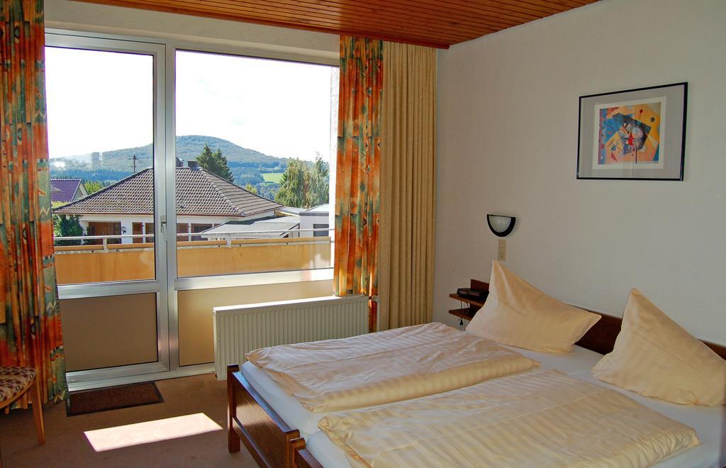 Landgasthaus Pfahl Wershofen Esterno foto