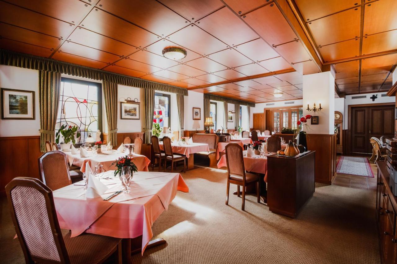 Landgasthaus Pfahl Wershofen Esterno foto